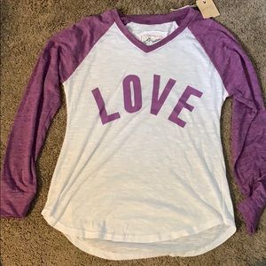 Baseball sleeve shirt